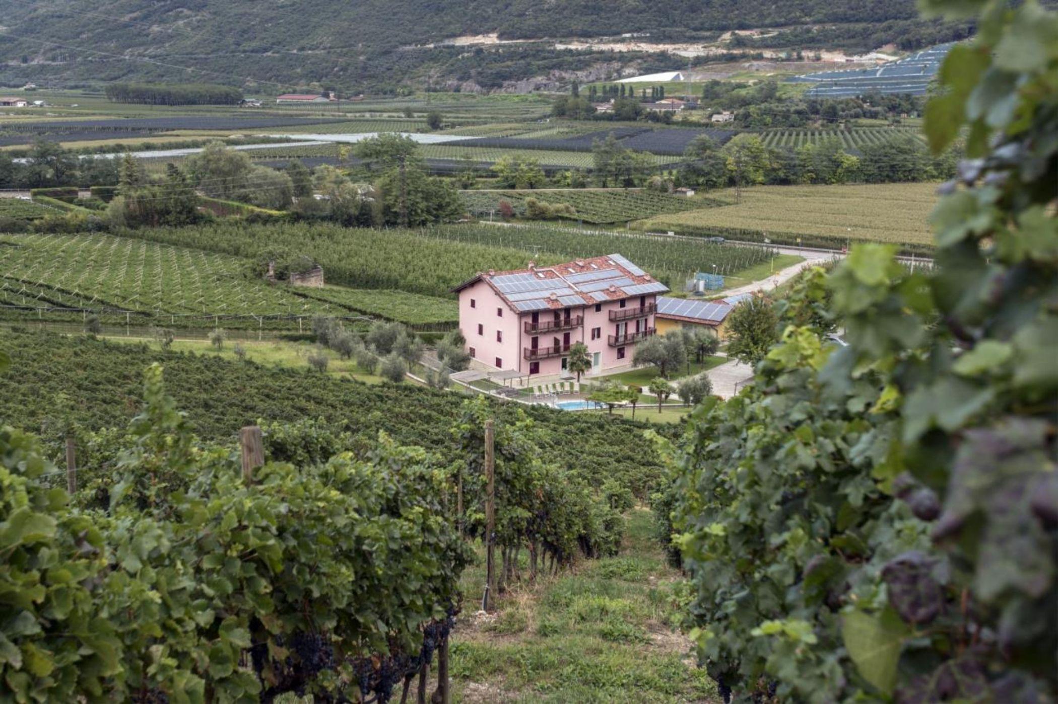 Residence La Vigna Arco Luaran gambar