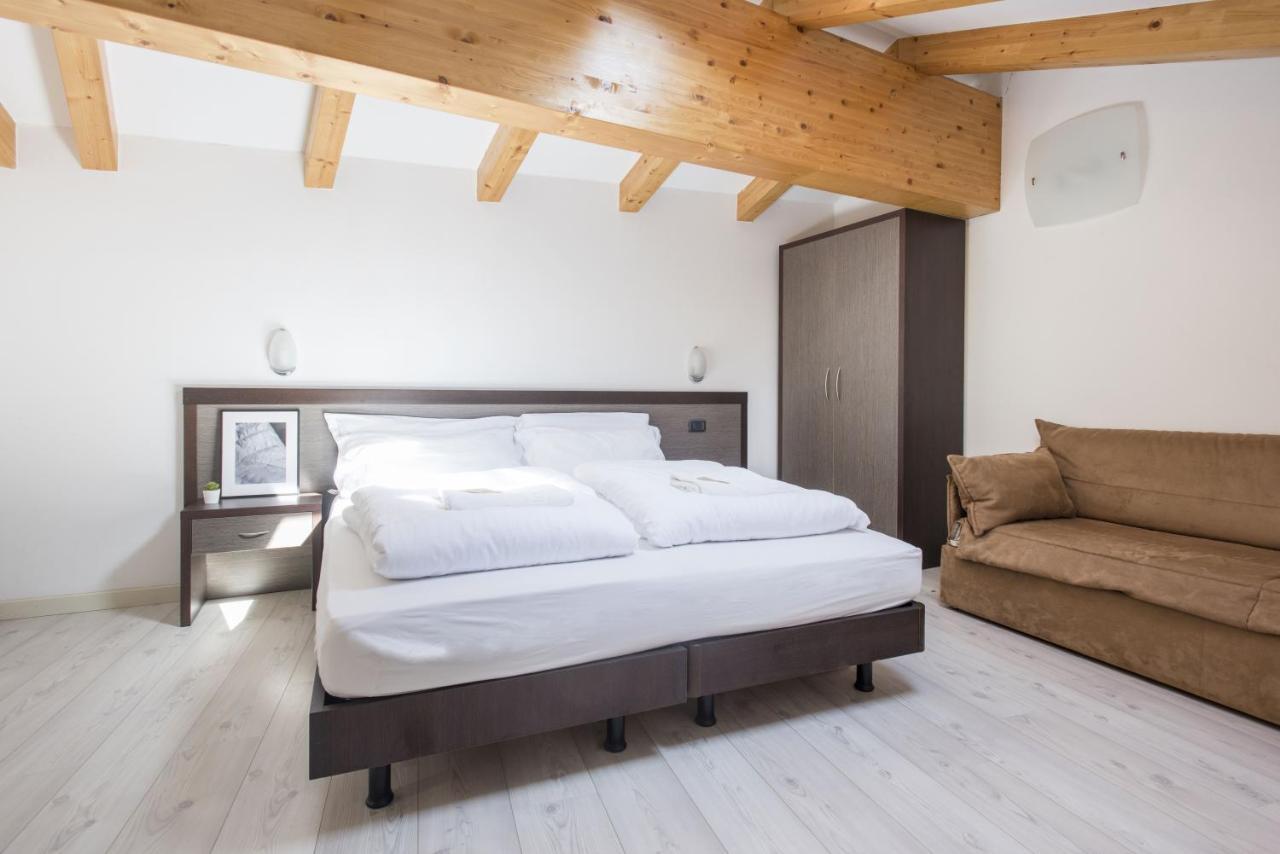 Residence La Vigna Arco Luaran gambar
